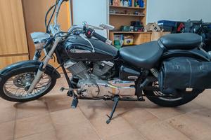 YAMAHA Drag star 250cc