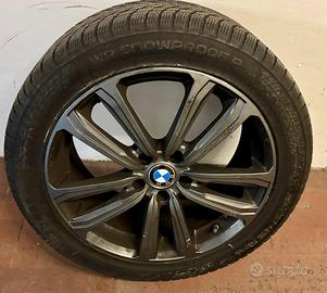 4 cerchi in lega 18" con pneumatici da neve NOKIAN