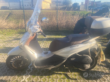 Scooter piaggio beverly 300