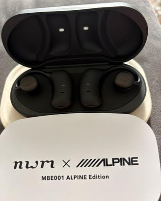 Alpine cuffie bluetooth