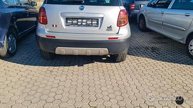 Paraurti posteriore Fiat sedici 16 TEL. 3792255666