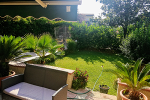 Villa a pochi passi dal mare