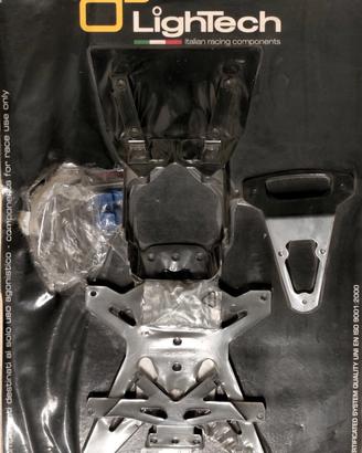 KIT MODIFICA PORTATARGA LIGHTECH PER HONDA INTEGRA