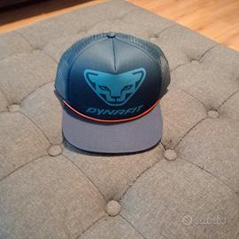 cappello con visiera 