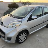 Peugeot 107 1.0 68CV 5p. Automatica 2010
