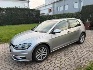 Volkswagen Golf VII 1.6 tdi DSG automatico
