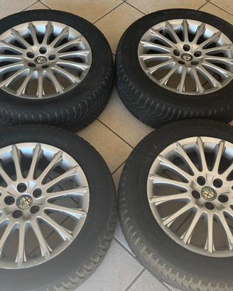 Cerchi e gomme Alfa 147