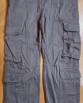 Pantaloni cargo Bershka
