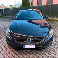 Volvo V60 Summum 2.0d2 geartronic. Euro6. Perfetta