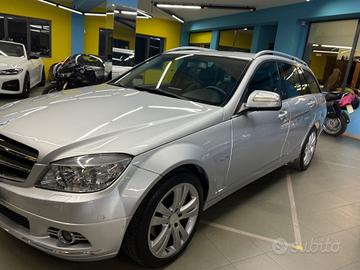 Mercedes-benz C 220 CDI S.W. Avantgarde cambio aut
