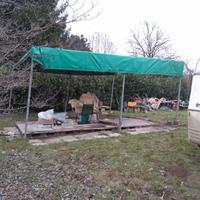 Copertura esterna 7x5 in ferro zincato con pavimen