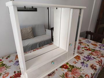 specchio bagno con doppio sportello