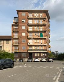 3 LOCALI A GRUGLIASCO