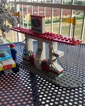 LEGO DISTRUBUTORE DI BENZINA OCTAN
