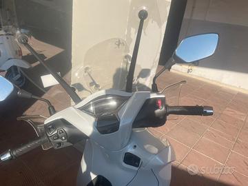 Scooter SH 350