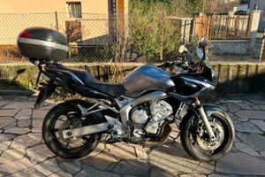 YAMAHA FZ6 FAZER