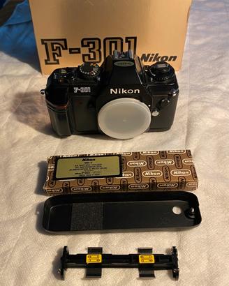 Nikon F301