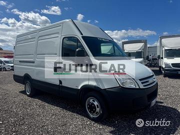 Iveco daily 35C15 furgone gemellato2006