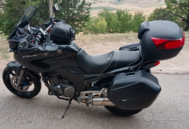 Yamaha TDM 900 con ABS