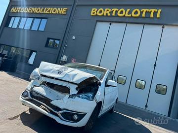 MITSUBISHI SPACE STAR per ricambi usati 3A90