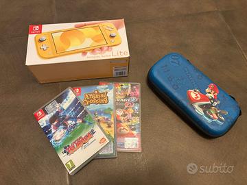 Nintendo Switch Lite Gialla + 3 Giochi + Custodia