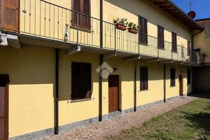 3 LOCALI A DESIO