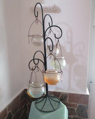 alberello con vasetti colorati porta candele