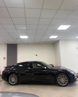 Porsche Panamera 4.0 4S Diesel