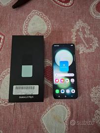 Samsung Galaxy flip z5 512giga