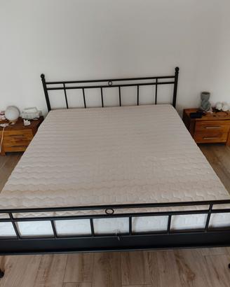 letto matrimoniale 