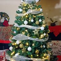 ALBERO DI NATALE 180 CON ADDOBBI FOLTO REALISTICO