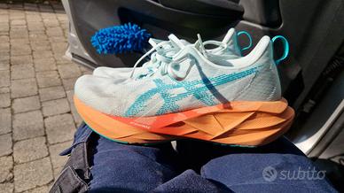Scarpe corsa  Asics Novablast 5