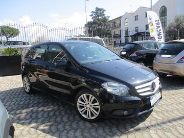 MERCEDES-BENZ B 180 CDI Executive