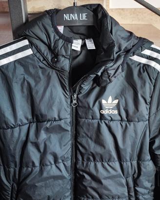 Giubbino Benetton e Adidas a 15 e 10 €