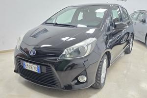 TOYOTA YARIS 1.5 HYBRID LOUNGE