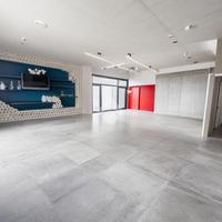 NEGOZIO A NOVI DI MODENA