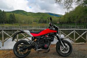Husqvarna Nuda 900 R - 2013