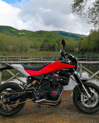 Husqvarna Nuda 900 R - 2013