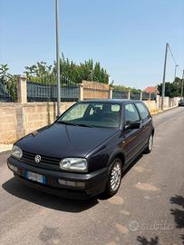Splendida Golf Gt Special  1.8 anno 1995