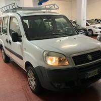Fiat Doblò 1.6 16V Natural Power Active