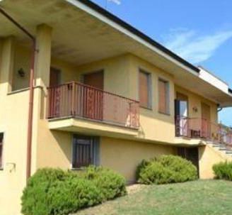 Immobile in asta di 383 m² con più di 5 locali e b