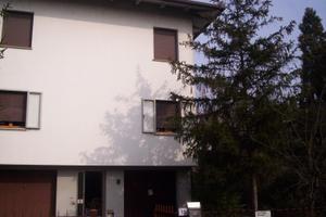 Appartamento semi indipendente con cortile
