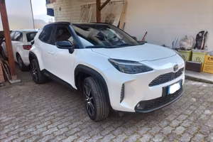 TOYOTA YARIS CROSS GR SPORT