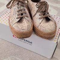 Superga 37