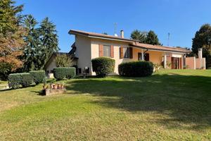 Solferino Prestigiosa Villa Singola con parco priv