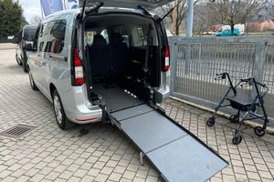 Volkswagen Caddy 1.5 TSI 114 CV DSG Life CON PEDAN