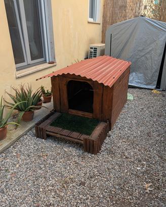 cuccia da esterno per cani taglia grande 