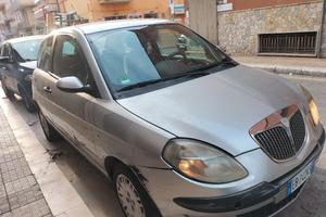 Lancia Ypsilon 1.2 benzina