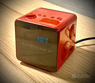 Radio sveglia Digi Cube Sony. Vintage