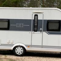 Caravan Hobby Excellent 540 WLU + casetta